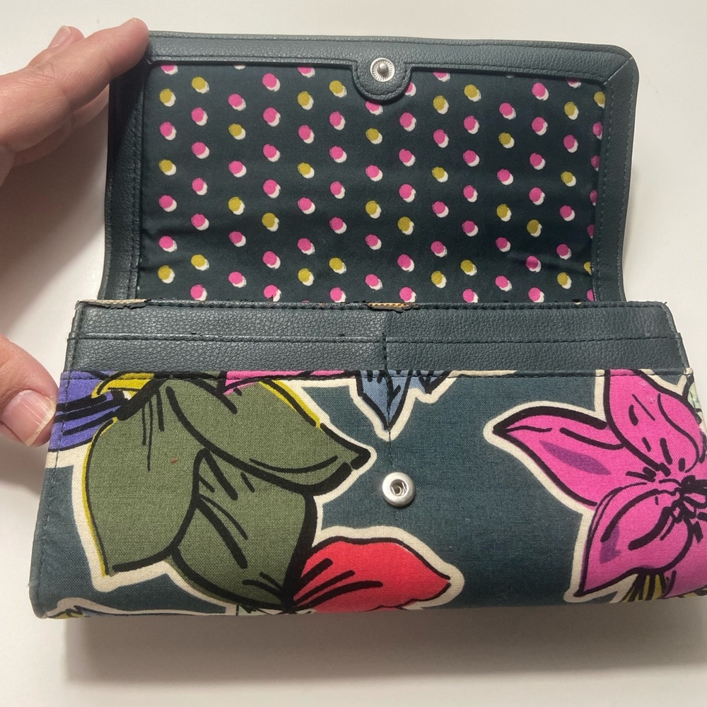 Vera Bradley, wallet, authentic loved condition